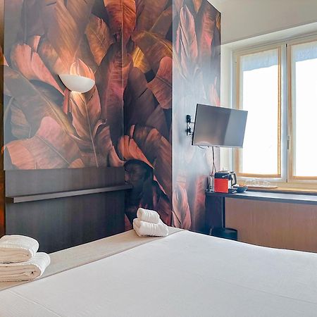 Fontana Suites - 15 Min Dal Duomo ميلان المظهر الخارجي الصورة
