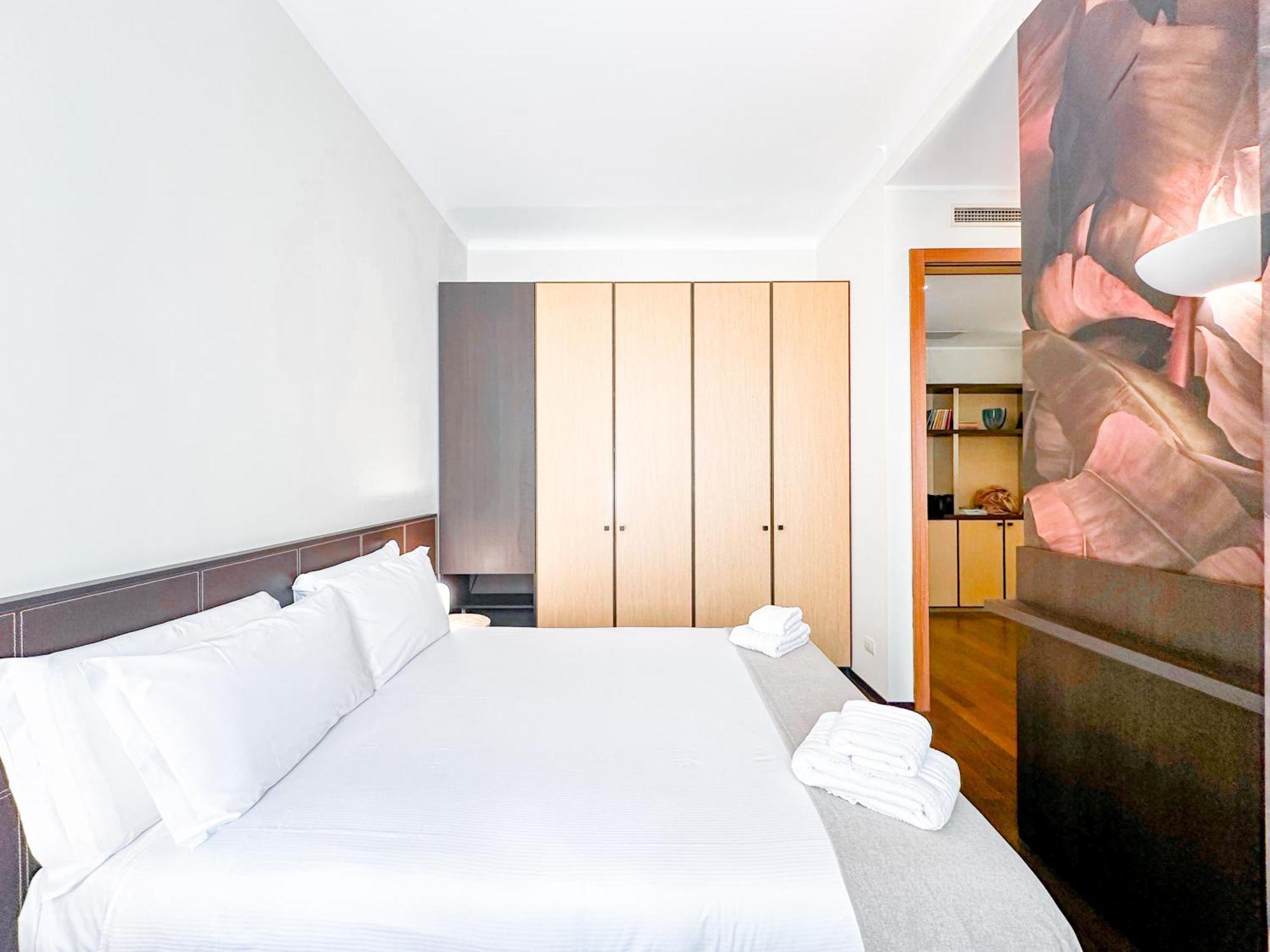 Fontana Suites - 15 Min Dal Duomo ميلان الغرفة الصورة